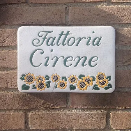 בית כפרי Fattoria Cirene *